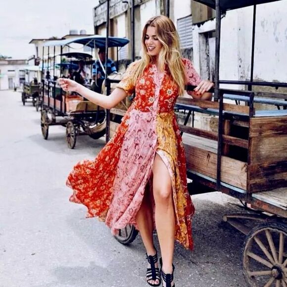 ZARA Dress BLOGGER FAVORITE Patchwork Paisley Handkerchief Hem Size M - Picture 1 of 15